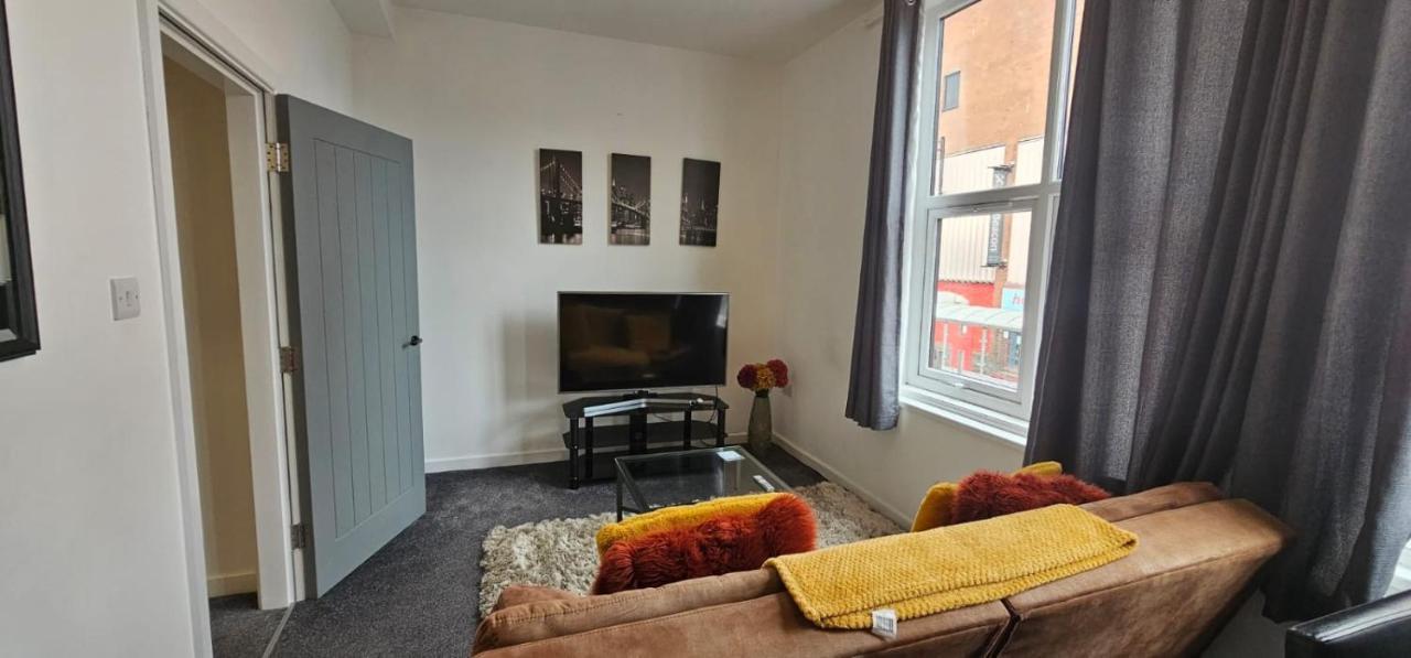 City Blessed Aptm 5 With Free Parking South Shields Extérieur photo