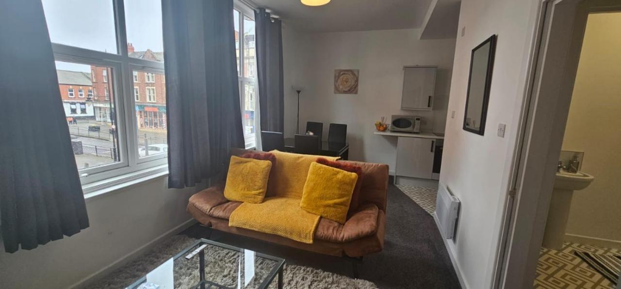 City Blessed Aptm 5 With Free Parking South Shields Extérieur photo
